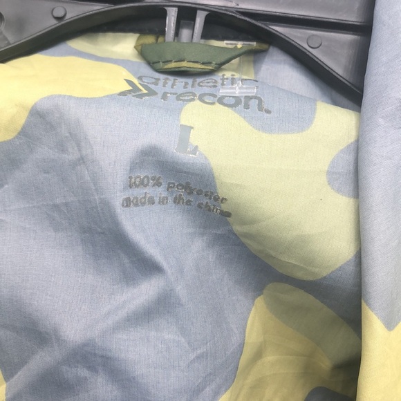 ATHLETIC RECON “Firebee” Windbreaker Camouflage Jacket Men’s Size Medium - Picture 10 of 11